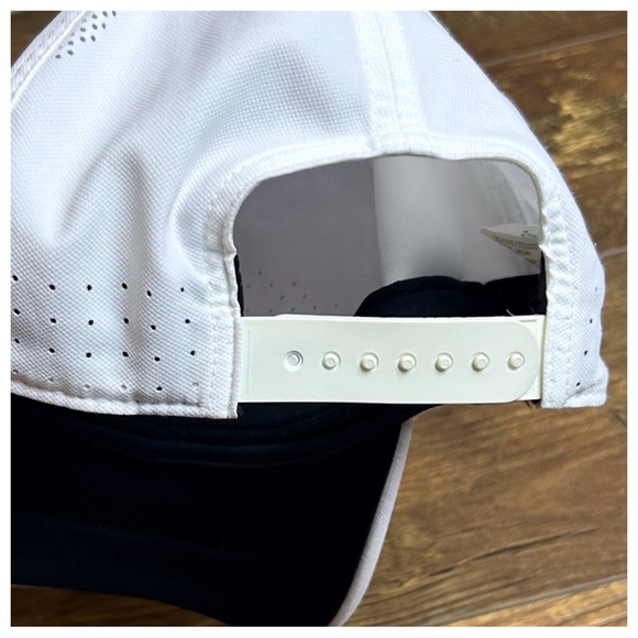 Nike Legacy 91 Dri-Fit SnapBack - Picture 10 of 13